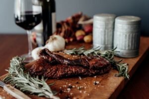 10054-BeefSkirtSteakCOOKd900x600SHOP.jpg