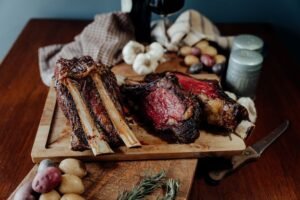 10104-BeefStanding4-ribRoastCOOKd900x600SHOP.jpg