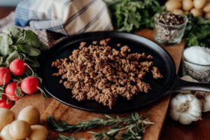 10809-beefground55wheart900x600COOKdSHOP.jpg