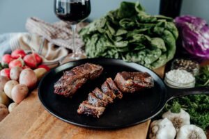 10888-BonelessBeefShortRibs900x600COOKdSHOP.jpg