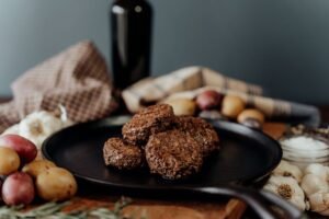 10891-BeefSlidersCOOKd900x600SHOP.jpg