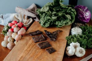 155571bisonjerky2.jpg
