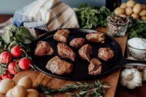 20230-LambKabobs900x600COOKdSHOP.jpg