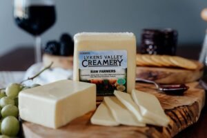 Raw Grass-Fed Farmers Cheese - 10.5 oz.