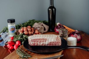 77066-BonelessPorkLoinRoast900x600SHOP2.jpg