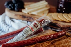 77099-PaleoChoiceMeatStiksJalapeno900x600SHOP2.jpg