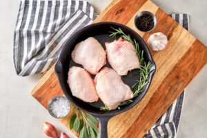 88007-MOINKChickenThighs900x600SHOP_4ac54eec-8f69-4ca8-88c9-bc259a78a0c7.jpg