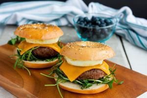 Beef Breakfast Polish Sausage Sliders - 6 (3 oz) patties